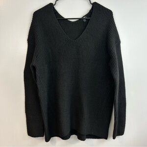 NWT Express Black Ribbed V-Neck Cozy Pullover Sweater Size Small